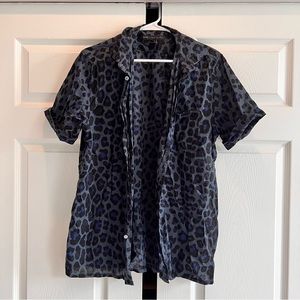 Marc by Marc Jacobs button up size M